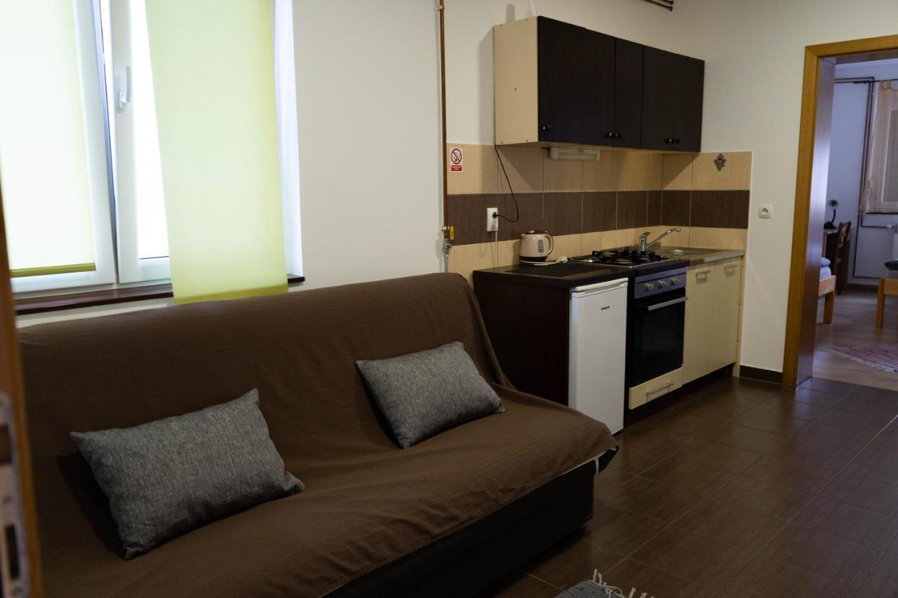 Apartment Eurho Осієк Екстер'єр фото