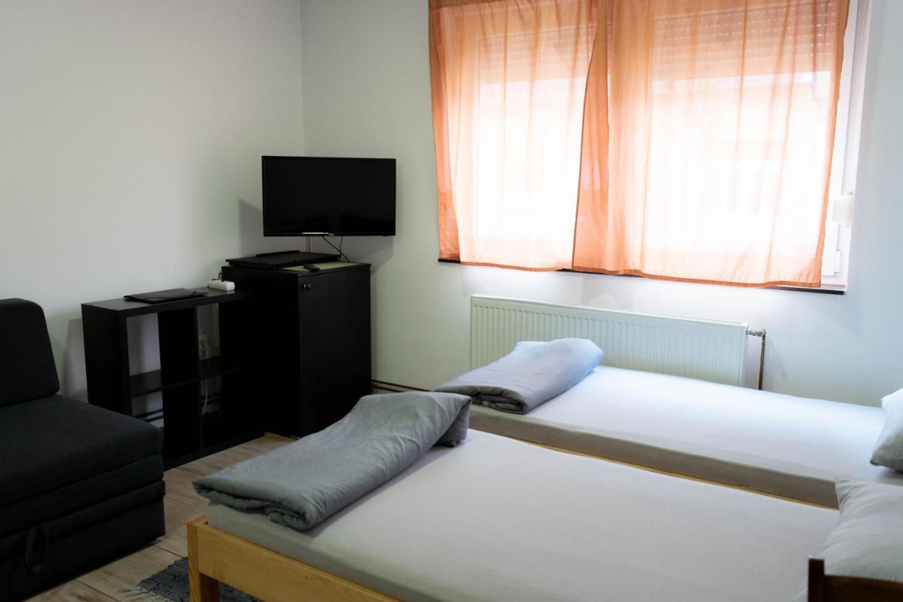 Apartment Eurho Осієк Екстер'єр фото