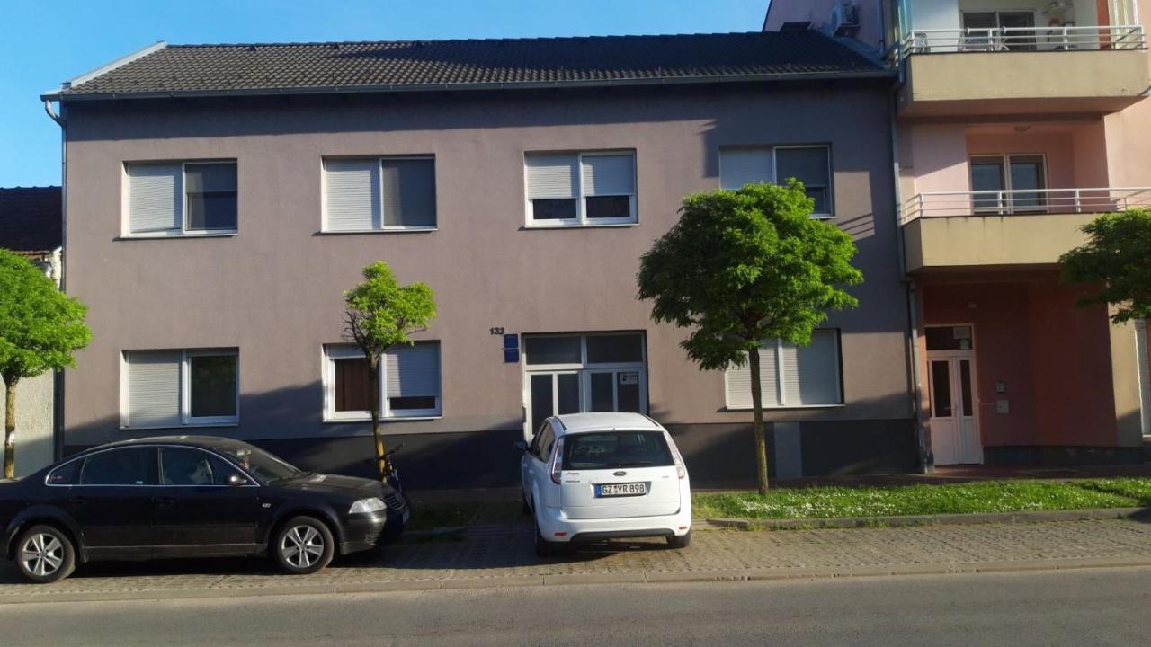 Apartment Eurho Осієк Екстер'єр фото